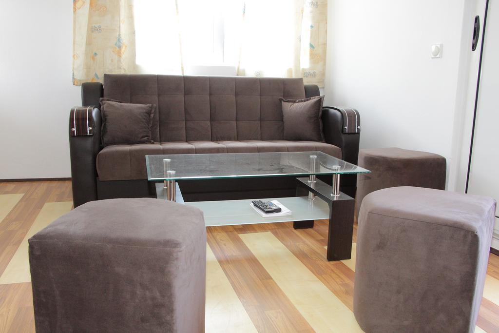 Apartments Sunpoint 乌尔齐尼 外观 照片