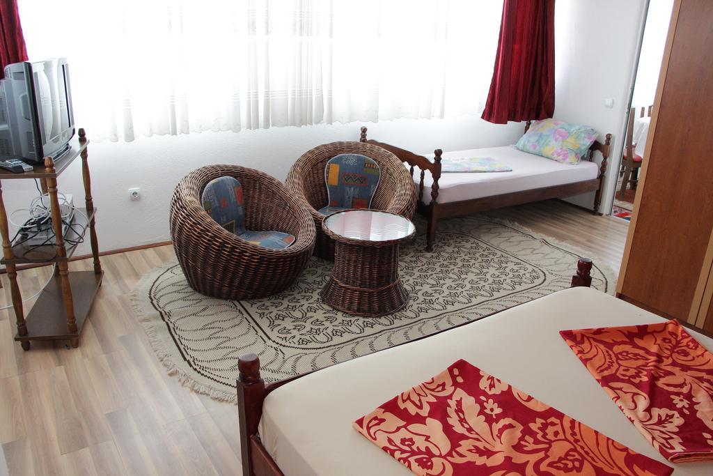 Apartments Sunpoint 乌尔齐尼 外观 照片